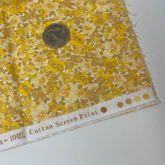 1/2 Yard Cut Quilting Fabric Benarex Yellow Floral Flowers International Crafts - Picture 3 of 6